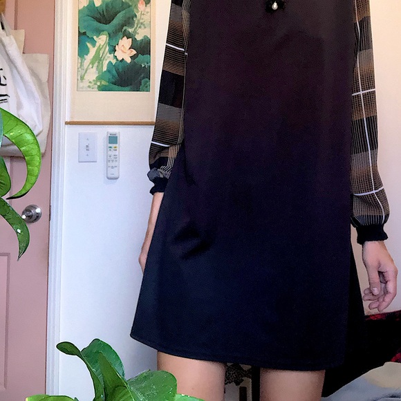 Mock Turtleneck Dress - Picture 5 of 7